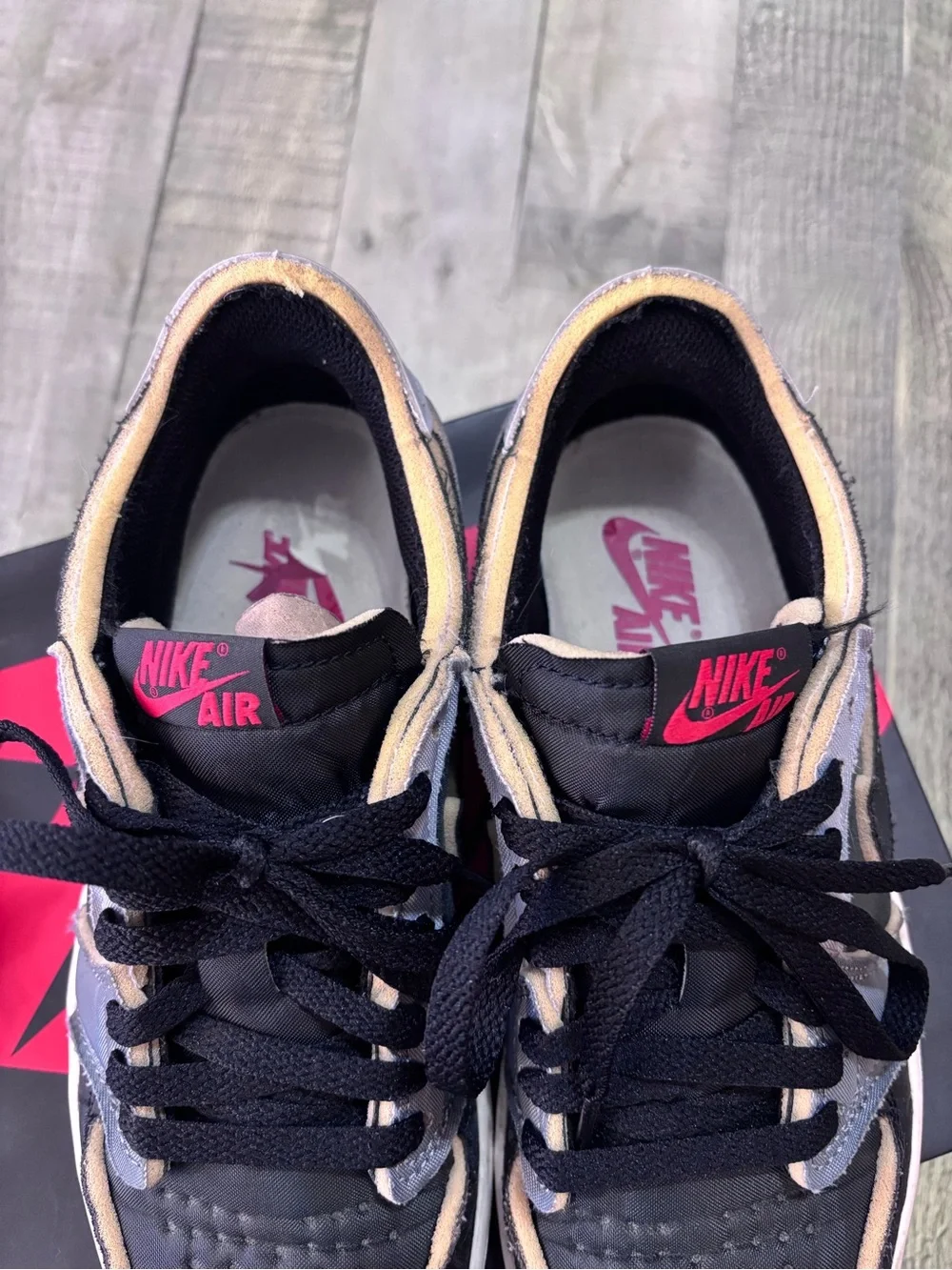 Air Jordan 1 Retro Low OG Ex ‘Dark Smoke Grey’